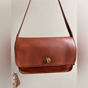 Vintage Coach Compartment Bag 9850